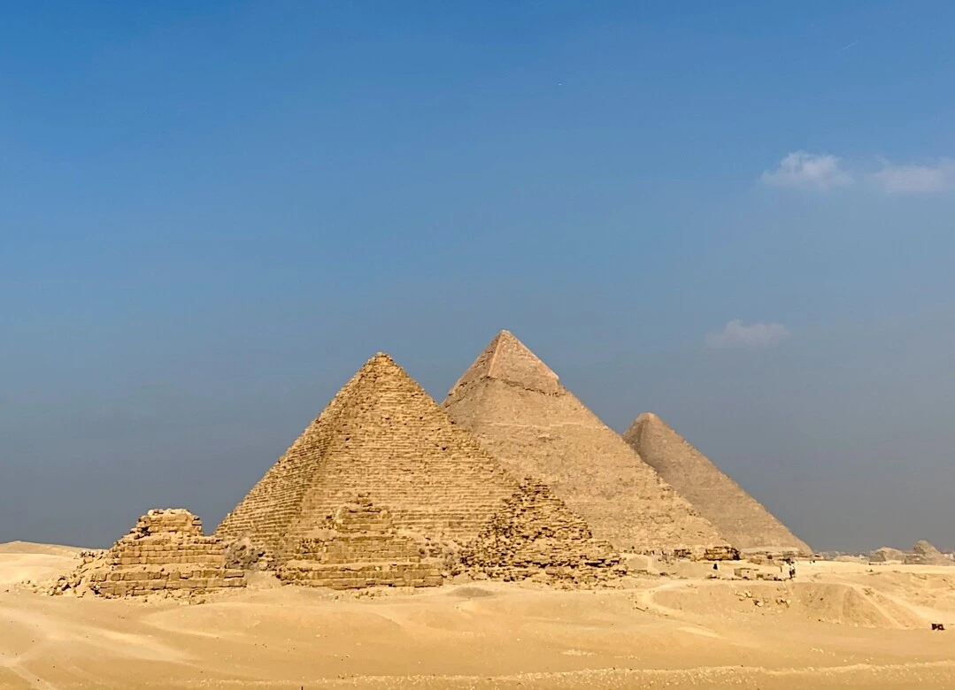 Construction of ancient pyramids