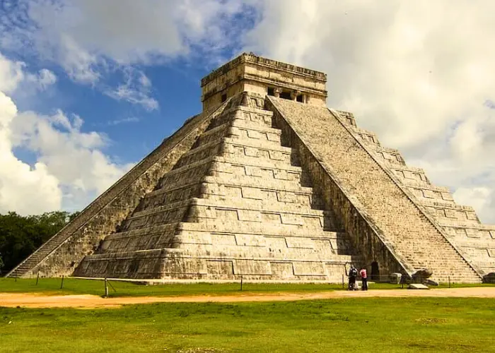 powerful mayan civilization historical place of kulculan god