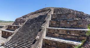 Teotihuacan pyramid